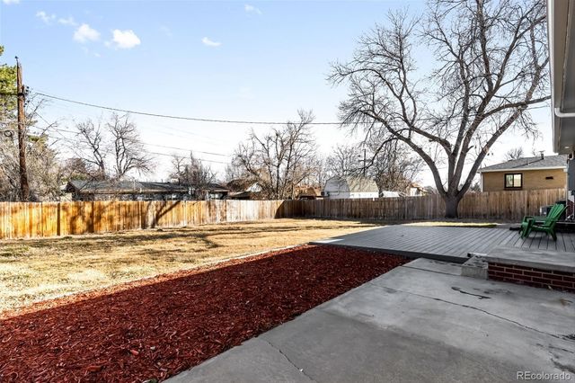 7625 W 23rd Place, Lakewood, CO 80214