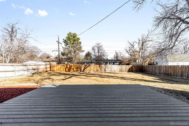 7625 W 23rd Place, Lakewood, CO 80214