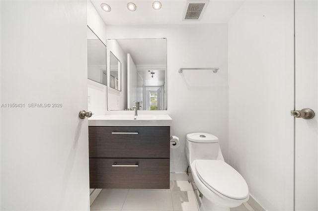 1035 West Ave 305, Miami Beach, FL 33139