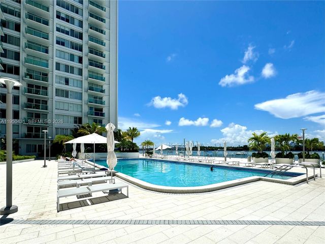 1035 West Ave 305, Miami Beach, FL 33139