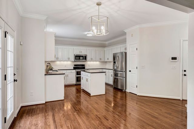 1019 Brixworth Dr, Thompsons Station, TN 37179