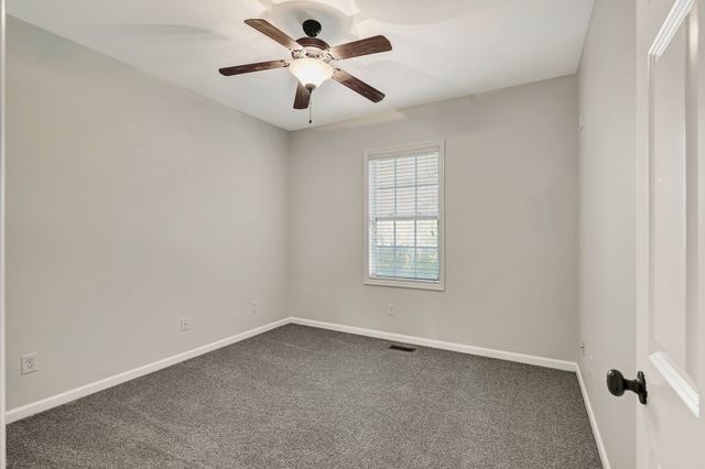 1019 Brixworth Dr, Thompsons Station, TN 37179