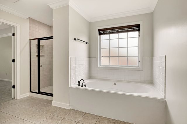 1019 Brixworth Dr, Thompsons Station, TN 37179