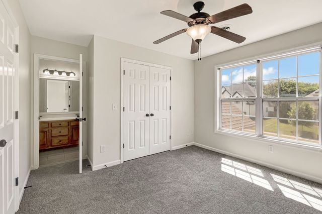 1019 Brixworth Dr, Thompsons Station, TN 37179