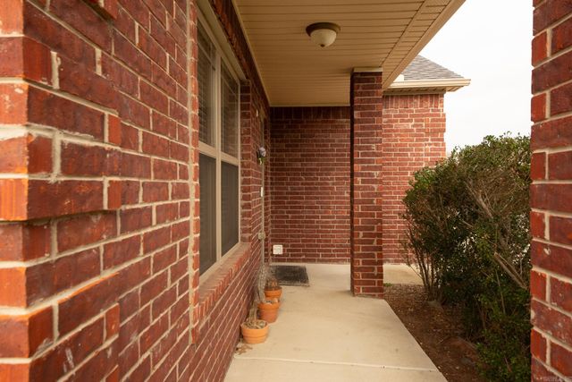 72 Earnhardt Circle, Cabot, AR 72023