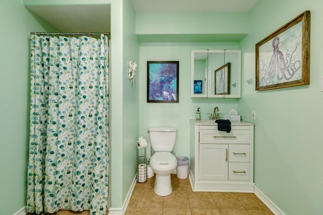 2321 37th Street, Galveston, TX 77550