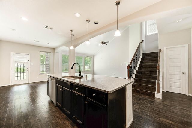 43 Amaifi Drive, Missouri City, TX 77459