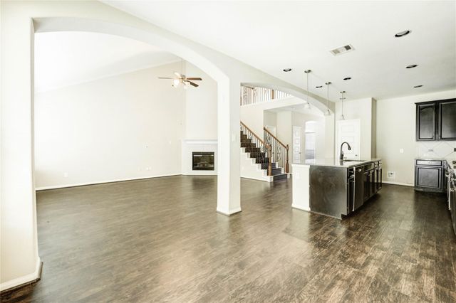 43 Amaifi Drive, Missouri City, TX 77459