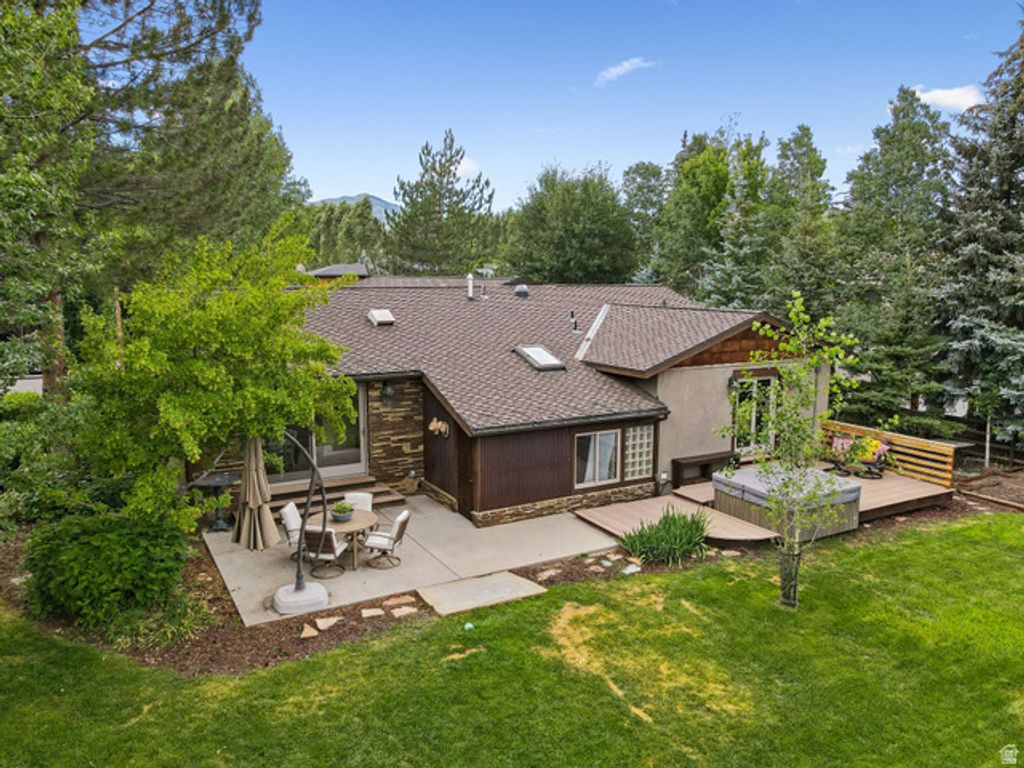 Image 26 of property listing at 2350 LUCKY JOHN DR, Park City, UT 84060
