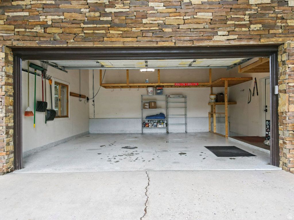 Image 30 of property listing at 2350 LUCKY JOHN DR, Park City, UT 84060