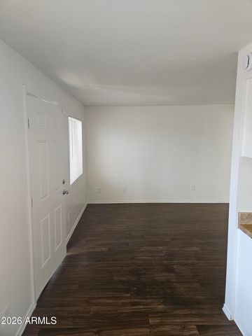 1313 E VISTA Avenue 4, Phoenix, AZ 85020