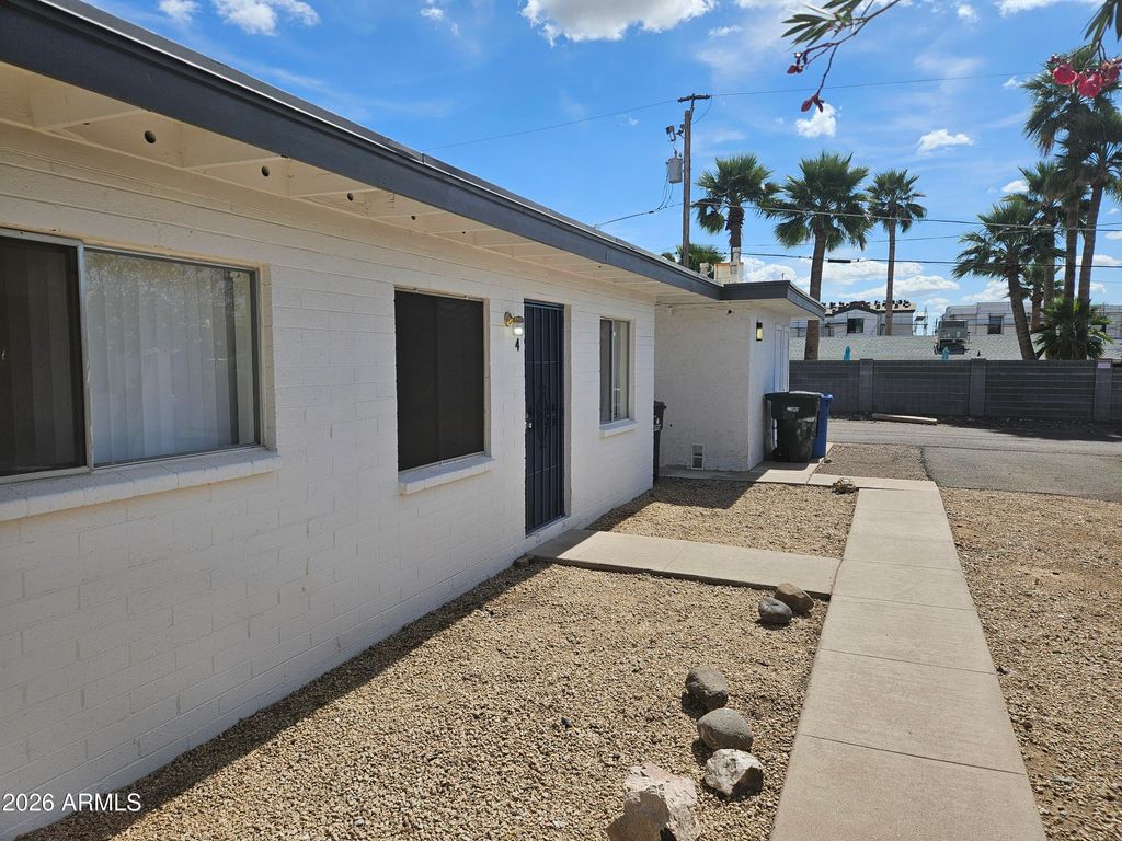 1313 E VISTA Avenue 4, Phoenix, AZ 85020