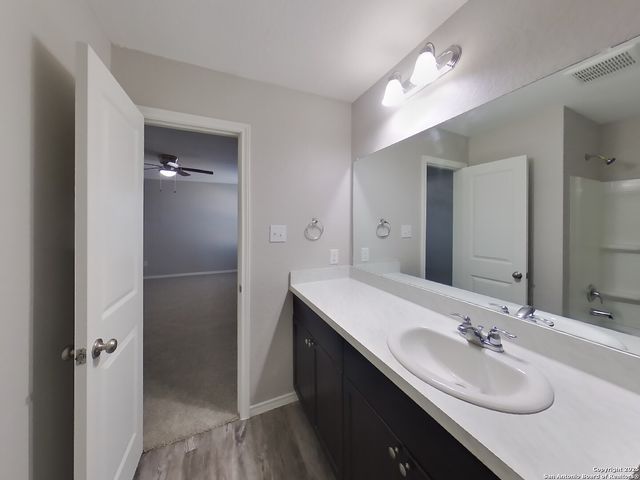 1932 Bluethroat, New Braunfels, TX 78130