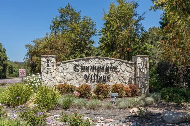 8975 Lawrence Welk Drive 45, Escondido, CA 92026