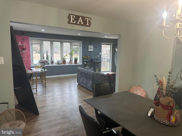 422 GRANT AVE, Waterford Works, NJ 08089