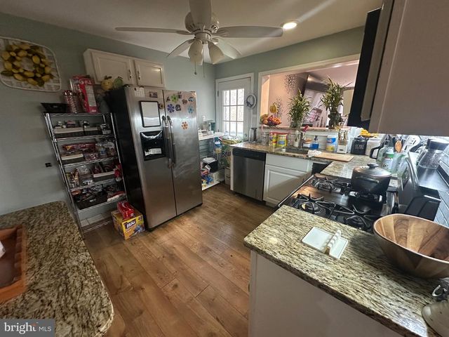 422 GRANT AVE, Waterford Works, NJ 08089