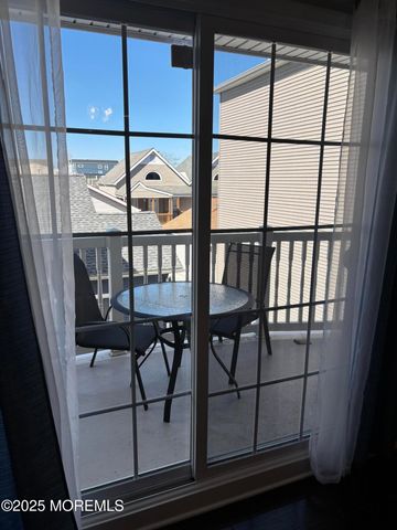 1301 Boulevard, 4, Seaside Heights, NJ 08751