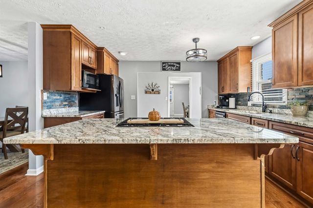 845 Kentucky 698, Stanford, KY 40484