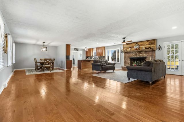 845 Kentucky 698, Stanford, KY 40484