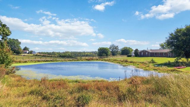 845 Kentucky 698, Stanford, KY 40484