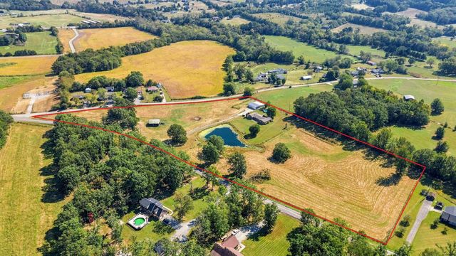 845 Kentucky 698, Stanford, KY 40484