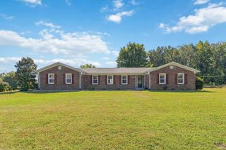 845 Kentucky 698, Stanford, KY 40484