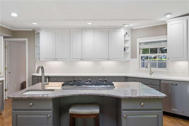 3265 Henderson Creek Road, Atlanta, GA 30341