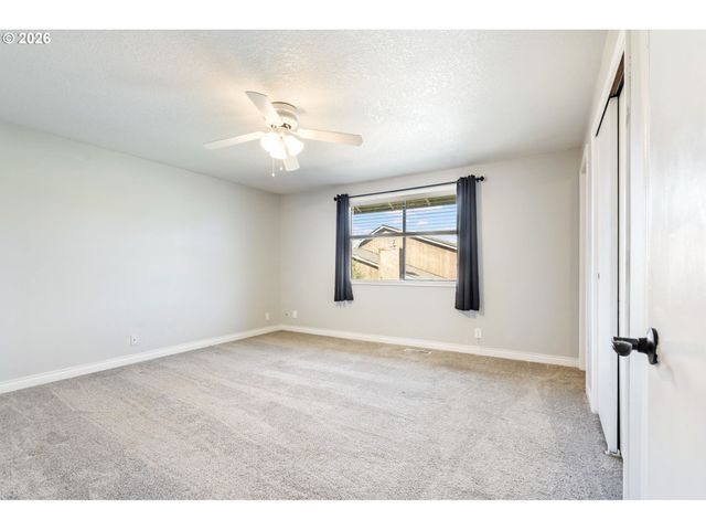 461 Ne 16TH Ave, Hillsboro, OR 97124