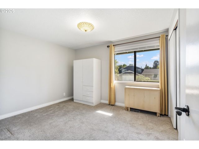 461 Ne 16TH Ave, Hillsboro, OR 97124