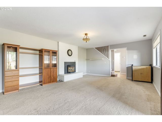 461 Ne 16TH Ave, Hillsboro, OR 97124