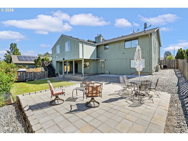 461 Ne 16TH Ave, Hillsboro, OR 97124