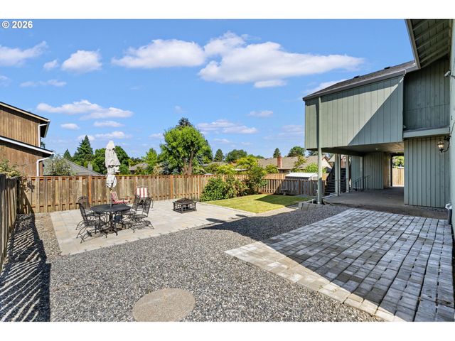 461 Ne 16TH Ave, Hillsboro, OR 97124