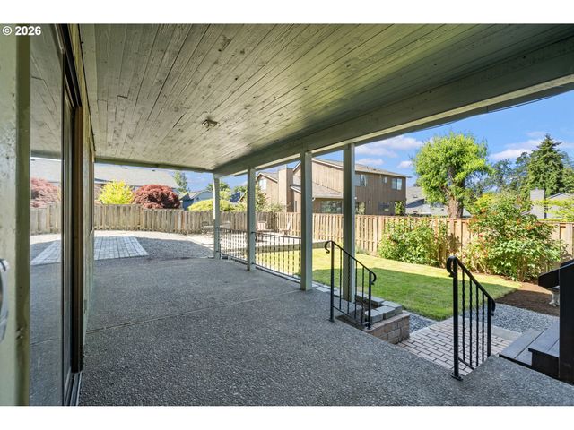 461 Ne 16TH Ave, Hillsboro, OR 97124