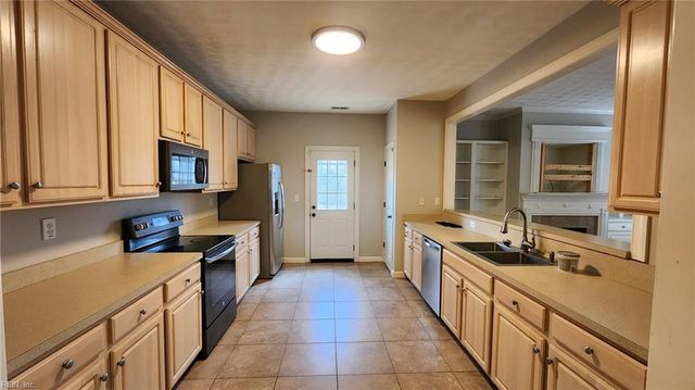 1239 Gunn Hall DR, Virginia Beach, VA 23454