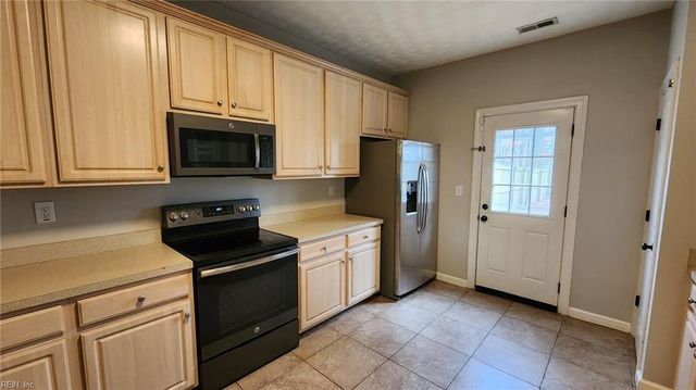 1239 Gunn Hall DR, Virginia Beach, VA 23454