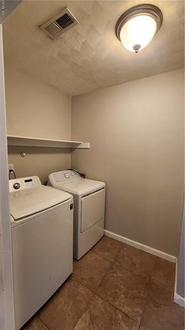 1239 Gunn Hall DR, Virginia Beach, VA 23454