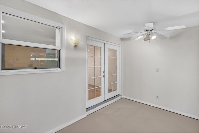 3895 S Queen Palm Drive, Tucson, AZ 85730