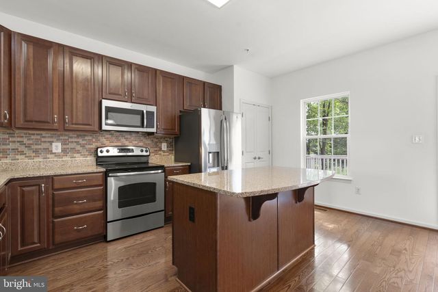 7364 MATCHBOX ALY, Elkridge, MD 21075