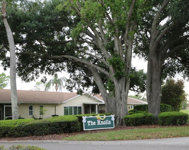 323 KNOTTWOOD COURT 1, Sun City Center, FL 33573