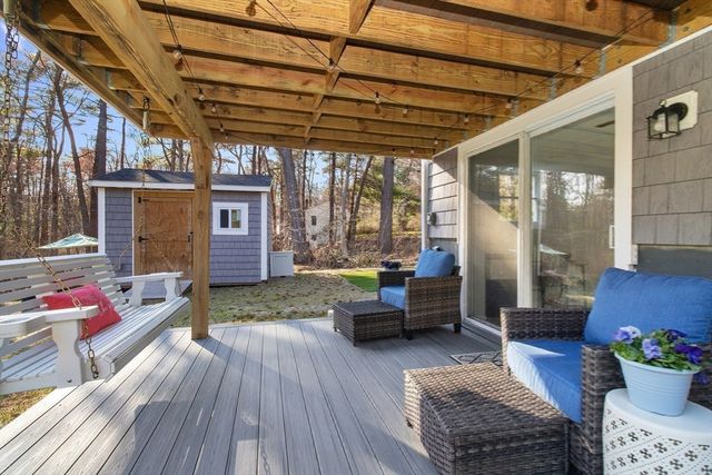 103 Cross St, Norwell, MA 02061