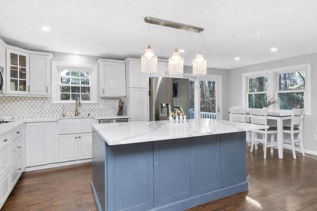 103 Cross St, Norwell, MA 02061