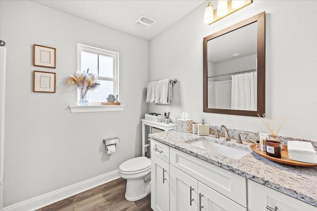 7438 Gordon Evans Road, Navarre, FL 32566