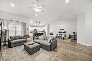 7438 Gordon Evans Road, Navarre, FL 32566