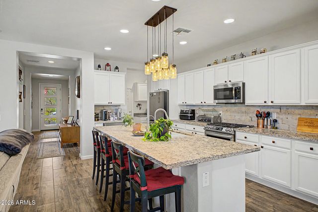 3220 Sparrows Creek Way, Wickenburg, AZ 85390