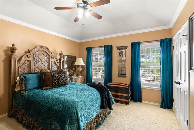 7001 Bevington Dr, Corpus Christi, TX 78413