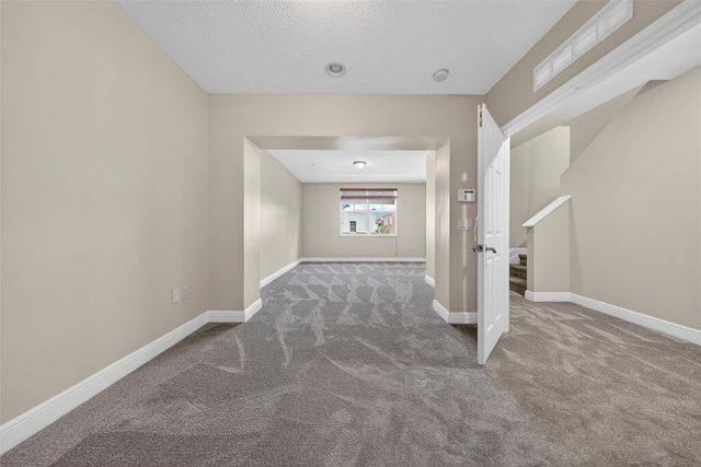 1033 NE 17th Way 1103, Fort Lauderdale, FL 33304