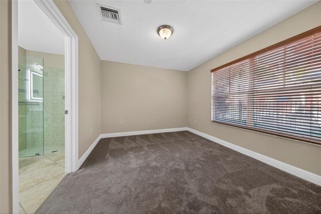 1033 NE 17th Way 1103, Fort Lauderdale, FL 33304