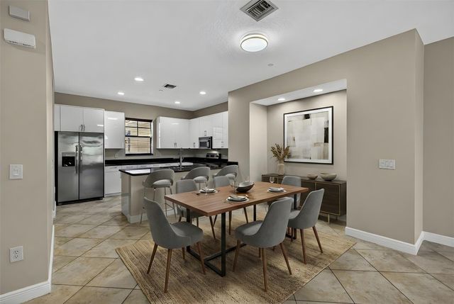 1033 NE 17th Way 1103, Fort Lauderdale, FL 33304