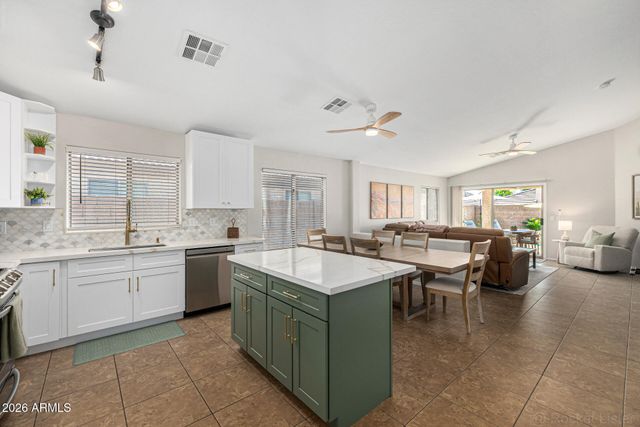 13457 W WATSON Lane, Surprise, AZ 85379