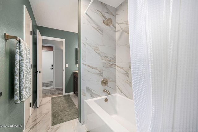 13457 W WATSON Lane, Surprise, AZ 85379